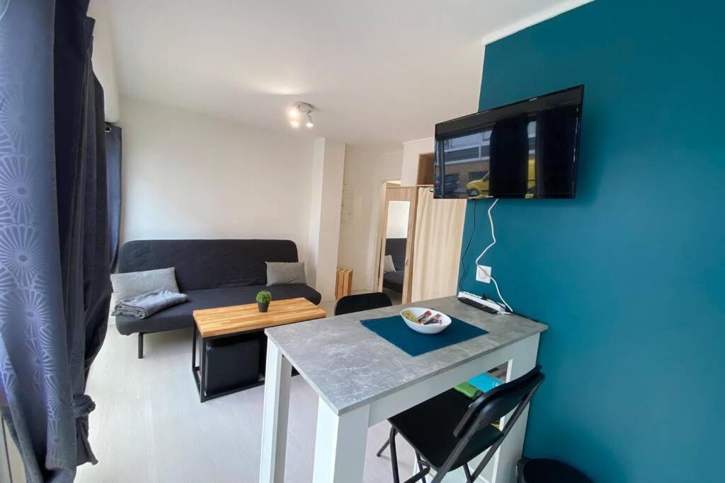 Апартаменти Studio & Parking Prive Centre Orleans Tram Au Pied Екстер'єр фото