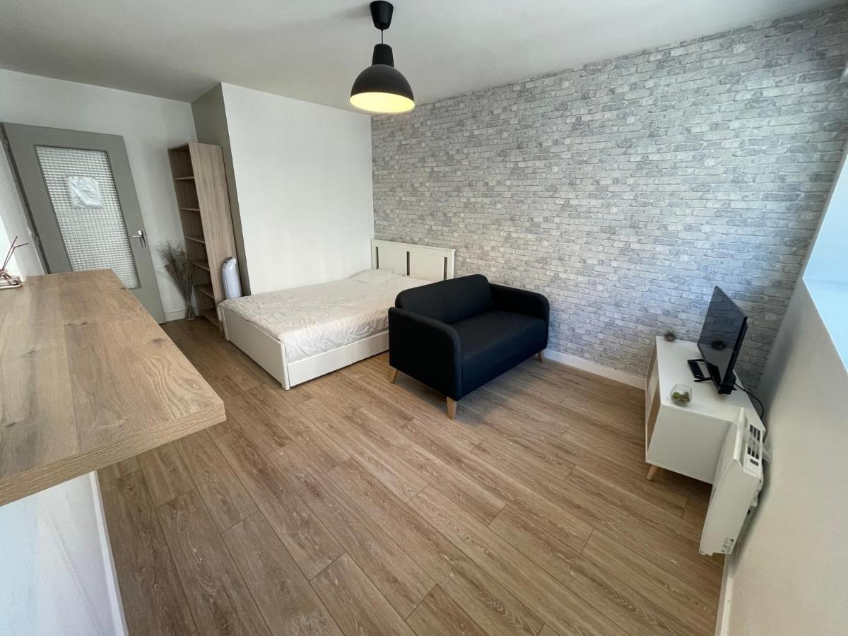 Апартаменти Studio & Parking Prive Centre Orleans Tram Au Pied Екстер'єр фото